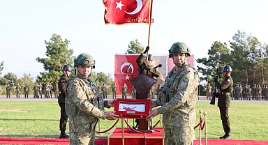 Kahramanmaraş’ta Gazi Kışlası’nda sancak töreni! Yeni komutan görevi devraldı