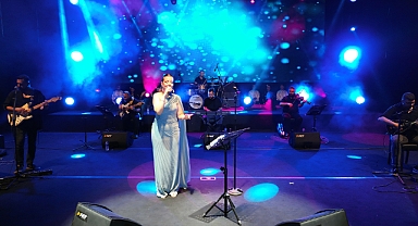 Kahramanmaraş’ta Hatice Gökçeli’den Türkü Ziyafeti!