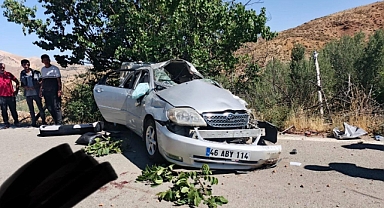 Nurhak’ta 17 yaşındaki ehliyetsiz genç dehşet saçtı! Biri ağır 3 yaralı var…
