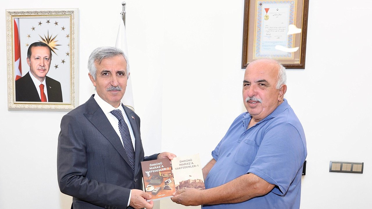 Ömrünü Maraş’a Vakfedenler” Kitabı Vali Mükerrem Ünlüer’e Takdim Edildi!
