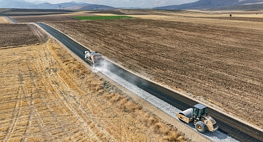 Afşin’de 9 Mahalleye Ulaşım Sağlayan Grup Yolu Yenilendi!