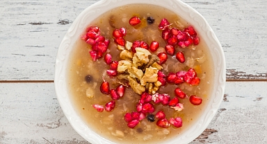 Aşure Nedir? Aşure Günü ve Geleneksel Aşure Tarifi