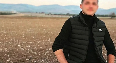 Babasının aracına bomba koydu!