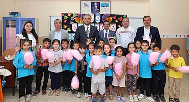 Başkan Toptaş’tan kırsal mahallelerdeki 7 bin öğrenciye kırtasiye seti desteği!