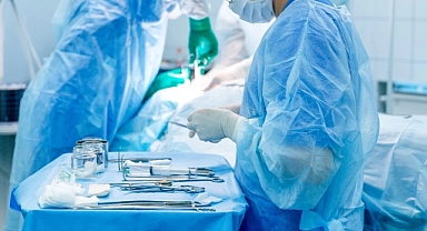 Doktor ile hemşire, ameliyat sırasında cinsel ilişkiye girdi!