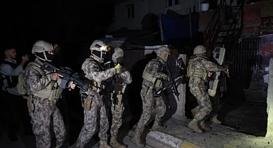 Kahramanmaraş’ta 3 gün kaçtı, damda yakalandı, tutuklandı!