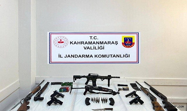 Kahramanmaraş’ta Kalaşnikof ve Çok Sayıda Silah Ele Geçirildi!