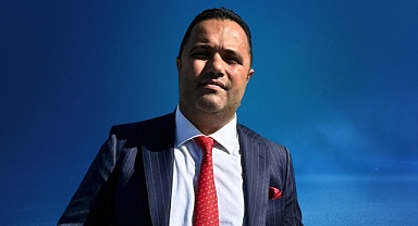 Rezan Epözdemir kimdir?