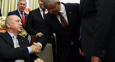 Davutoğlu'ndan AK Parti'ye dönüş sinyali: