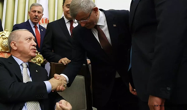 Davutoğlu'ndan AK Parti'ye dönüş sinyali: