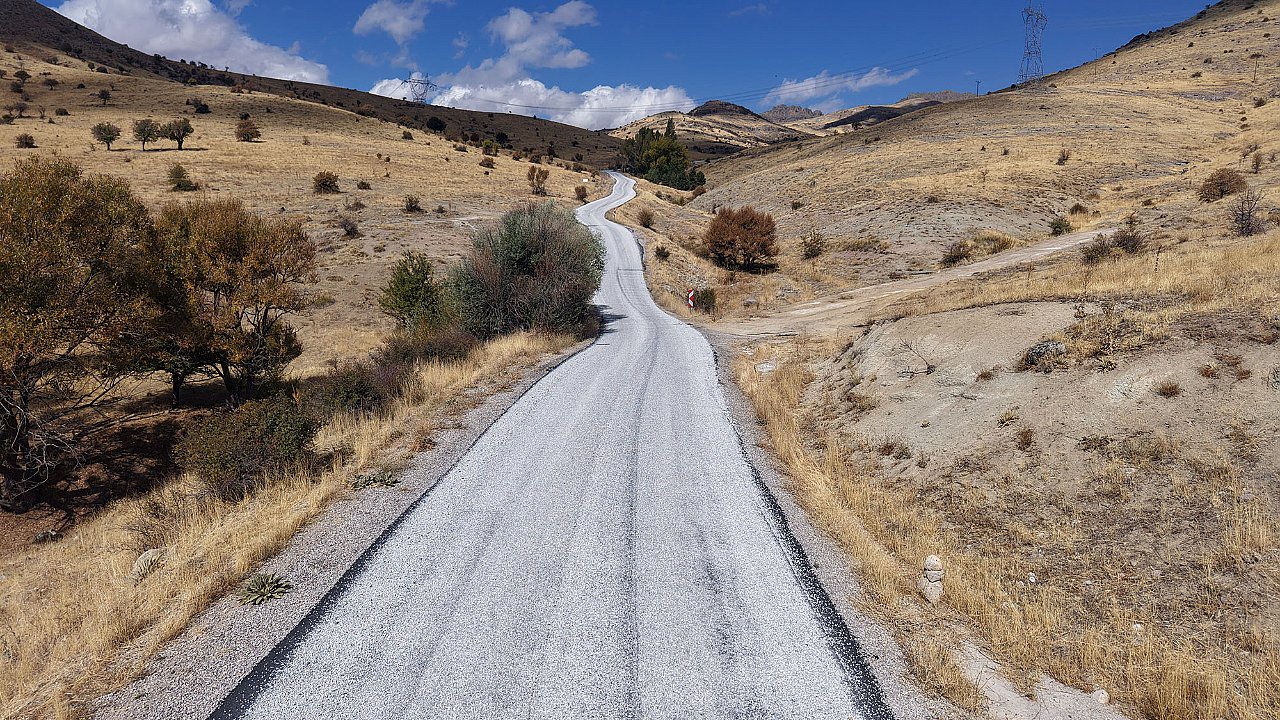 Elbistan Kırsalında 11 Kilometrelik Güzergah Ulaşımı İyileştirildi!