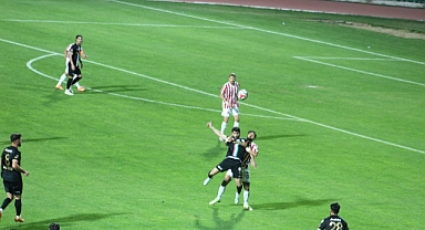 Gol Sesinin Çıkmadığı Maçta Kahramanmaraş İstiklalspor Beraberliğe Razı Oldu!