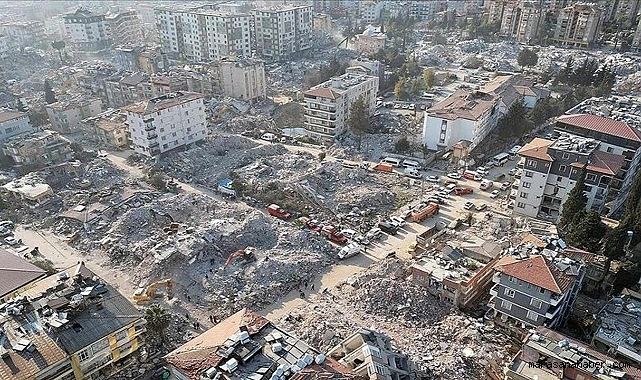 Kahramanmaraş depremleri sonrası hayattan koptu! 3 yıldır banyo yapmıyor, dışarı çıkmıyor, tırnaklarını kesmiyor