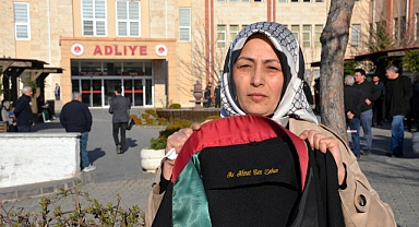 Kahramanmaraş’ta adalet arayan anne böyle isyan etti! “Para İçin, şöhret için Demişler, Ben Evlatlarıma Söz Verdim”