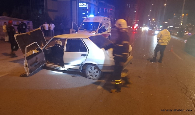 Kahramanmaraş’ta Freni Patlayan Otomobil Refüje Çarptı: 5 Kişi Yaralandı