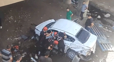 Kahramanmaraş'ta otomobil köprüden uçtu!