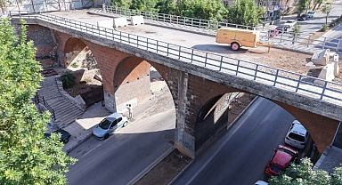 Kahramanmaraş’ta tarihe tanıklık eden Kanlıdere Köprüsü restorasyona girdi!
