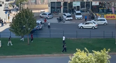 Kahramanmaraş'ta Trafik Kazası: Taksi Ters Döndü, Sürücü Yaralandı