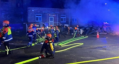 Kahramanmaraşlı gurbetçi ailenin evi havaya uçtu! Anne öldü!