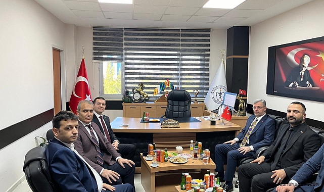 MHP İl Başkanı Mansur Metehan’dan Diş Hekimliği Fakültesi’ne Ziyaret!