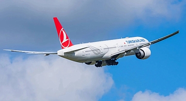 “Üzerimde Bomba Var” Dedi, Uçaktan Atıldı! THY Seferinde Panik