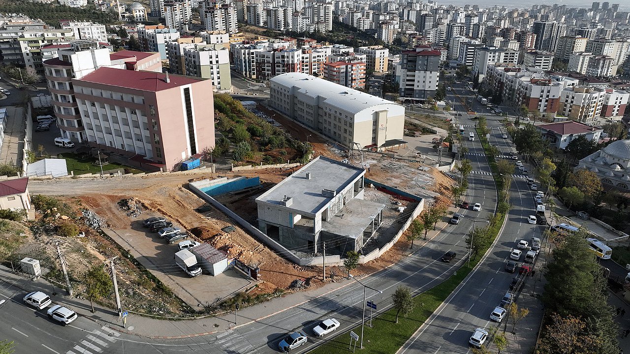 Çocukların Yeni Sosyal ve Kültürel Merkezi Hızla Yükseliyor!