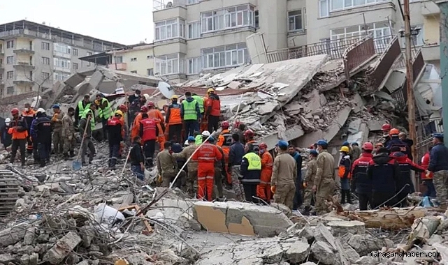 Deprem davasında 7 sanık için hapis kararı çıktı!