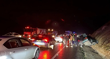 Göksun–Kahramanmaraş yolunda zincirleme kaza: 4 kişi yaralandı