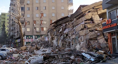 Kahramanmaraş’ta Depremde Yıkılan Otel Davası başladı!