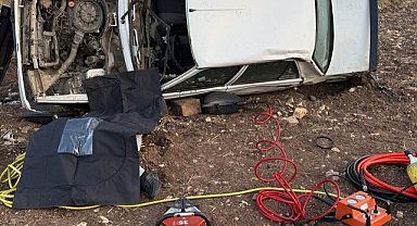 Kahramanmaraş’ta kontrolden çıkan araç araziye uçtu: Sürücü yaşamını yitirdi