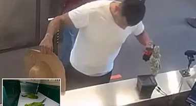 Şoke Eden Olay! İç Çamaşırından Papağanlar Çıktı