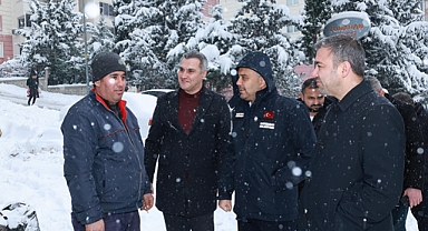 Başkan Toptaş, Karla Mücadele Çalışmalarını Sahada İnceledi!