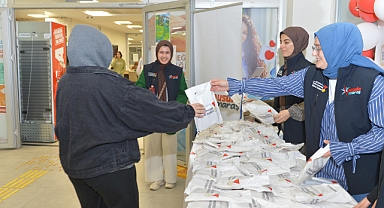 Büyükşehir’den Regaip Kandili’nde Üniversiteli Gençlere Anlamlı İkram!