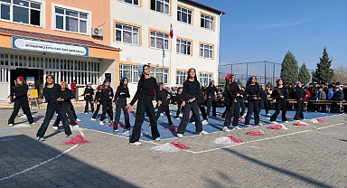 Engelleri Sporla Aşan Şampiyonlar Gençlere Umut Verdi!