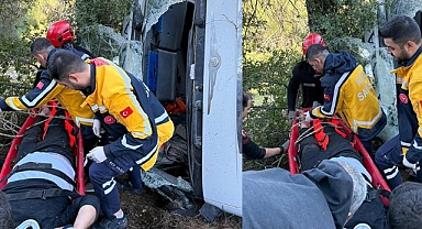 Kahramanmaraş'ta kamyon uçuruma uçtu!