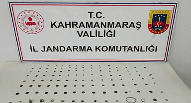 Kahramanmaraş’ta Tarihi Eser Kaçakçılarına Darbe: 92 Sikke ve Çok Sayıda Obje Ele Geçirildi