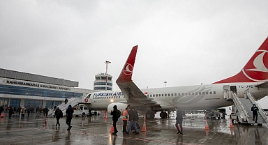 Kahramanmaraş’ta Uçak Seferlerine Kar Engeli!