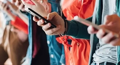 Öğrenciye ÖTV'siz Telefon Teklifi Meclis'te Kabul Edildi Mi? Şartlar ve Fiyatlar Ne Kadar Düşecek?