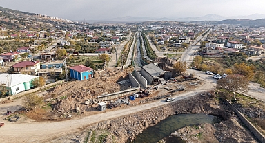 Şekeroba Köprüsü Hızla Yükseliyor!