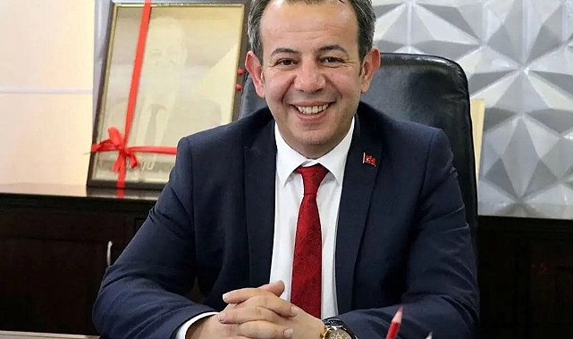 Tanju Özcan “Ben kaşar bir siyasetçiyim, hem de çift kaşar”