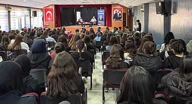 Yazar Mustafa Köneçoğlu, Andırın’da Öğrencilerle Buluştu!