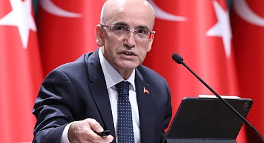 Bakan Şimşek’ten Yeni Vergi Düzenlemesi Açıklaması: “Artışlar Vatandaş Lehine Belirlendi”