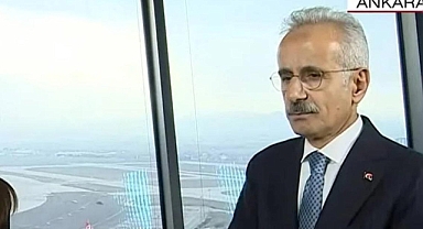 Bakan Uraloğlu canlı yayında rahatsızlandı!