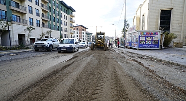 Büyükşehir’den Yağış Sonrası Yollardaki Bozulmalara Hızlı Müdahale!