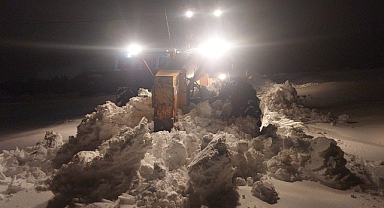 Büyükşehir, Karla Mücadeleyi Koordineli Şekilde Sürdürüyor!