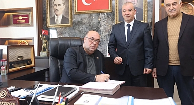 Dulkadiroğlu Belediyesi’nde Memurun Yüzü Gülecek: Dulkadiroğlu’nda Rekor Sosyal Denge Sözleşmesi!