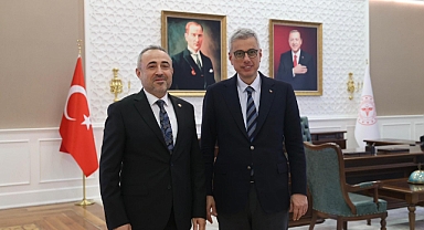 İrfan Karatutlu’dan Sağlık Bakanı Memişoğlu’na Ziyaret: Maraş’ın Sağlık Dosyası Masada