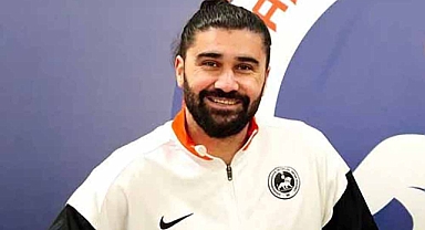 İstiklalspor Kalesini Sağlama Aldı! Metin Uçar İmzayı Attı