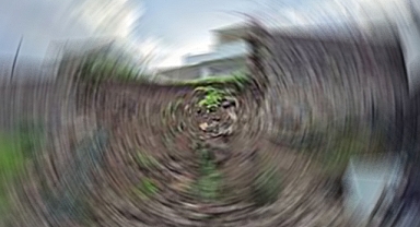 Kahramanmaraş’ta duvar yıkıldı, evler boşaltıldı!