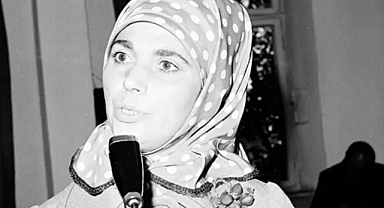 Şule Yüksel Şenler Kimdir? Yıldız Çağrı Atiksoy’un Canlandıracağı Şule Yüksel Şenler’in Hayat Hikayesi ve Eserleri